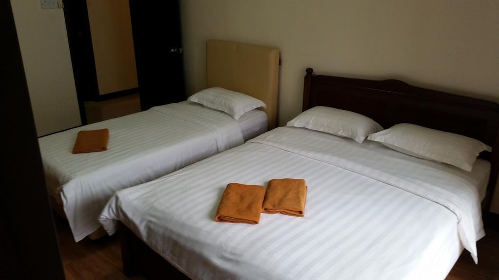 Marina Court Kota Kinabalu- Bigger Group Stay Together- 6 Bedroom Apartments Quarto foto